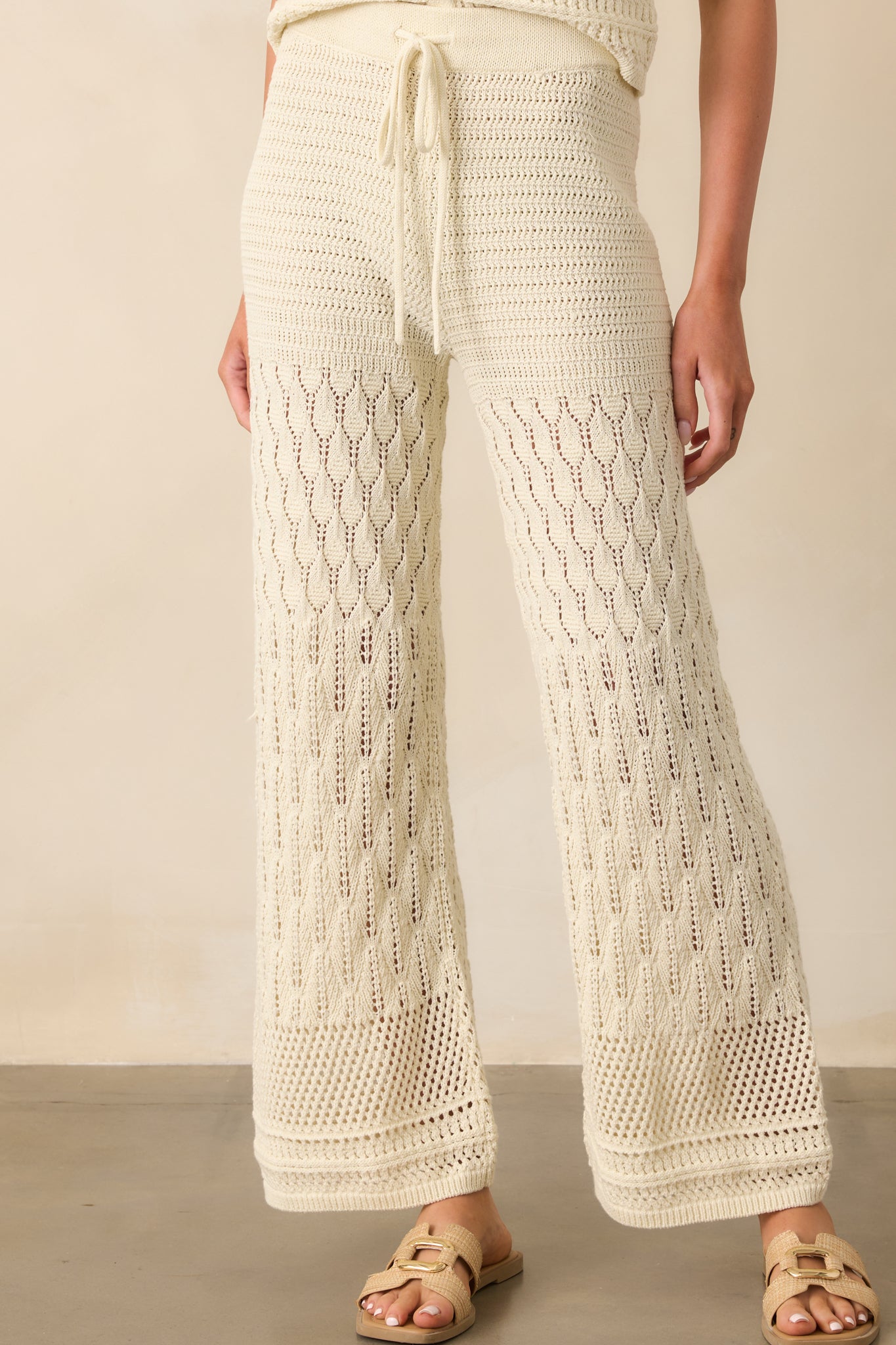 Z Supply Adia Crochet Pants In Ivory | Red Dress