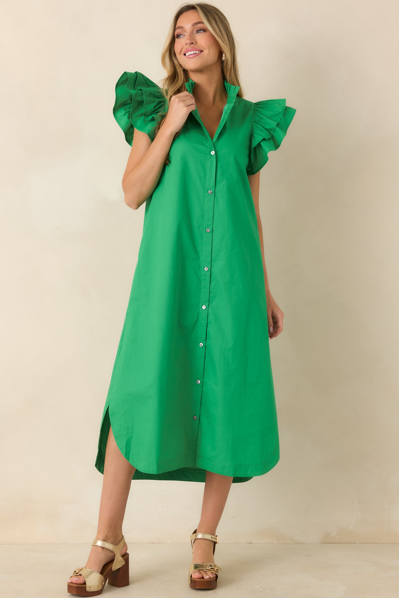 100% cotton midi dress with a slightly tailored shape and easy comfortable fit.