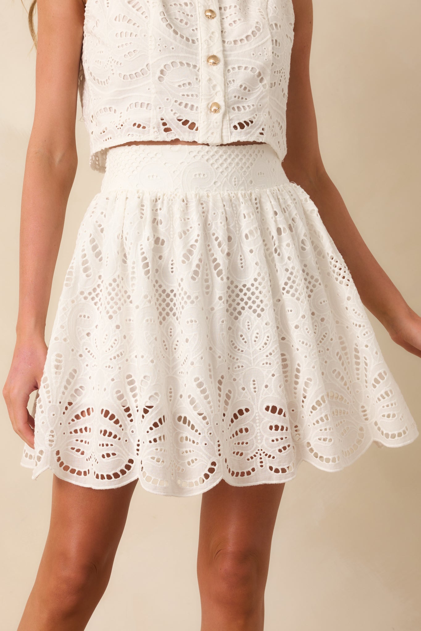 Paradisa Iona White Palm Lace Cotton Mini Skirt | Red Dress