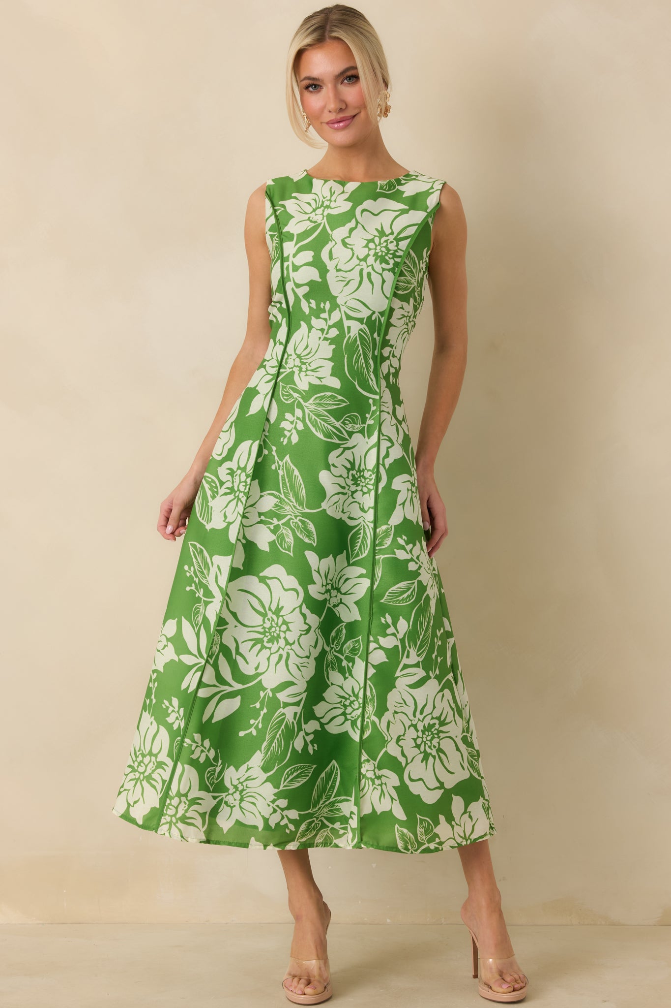 A Beautiful Becoming Green Floral Print Sleeveless Midi Dress A Beautiful Becoming Green Floral Print Sleeveless Midi Dress