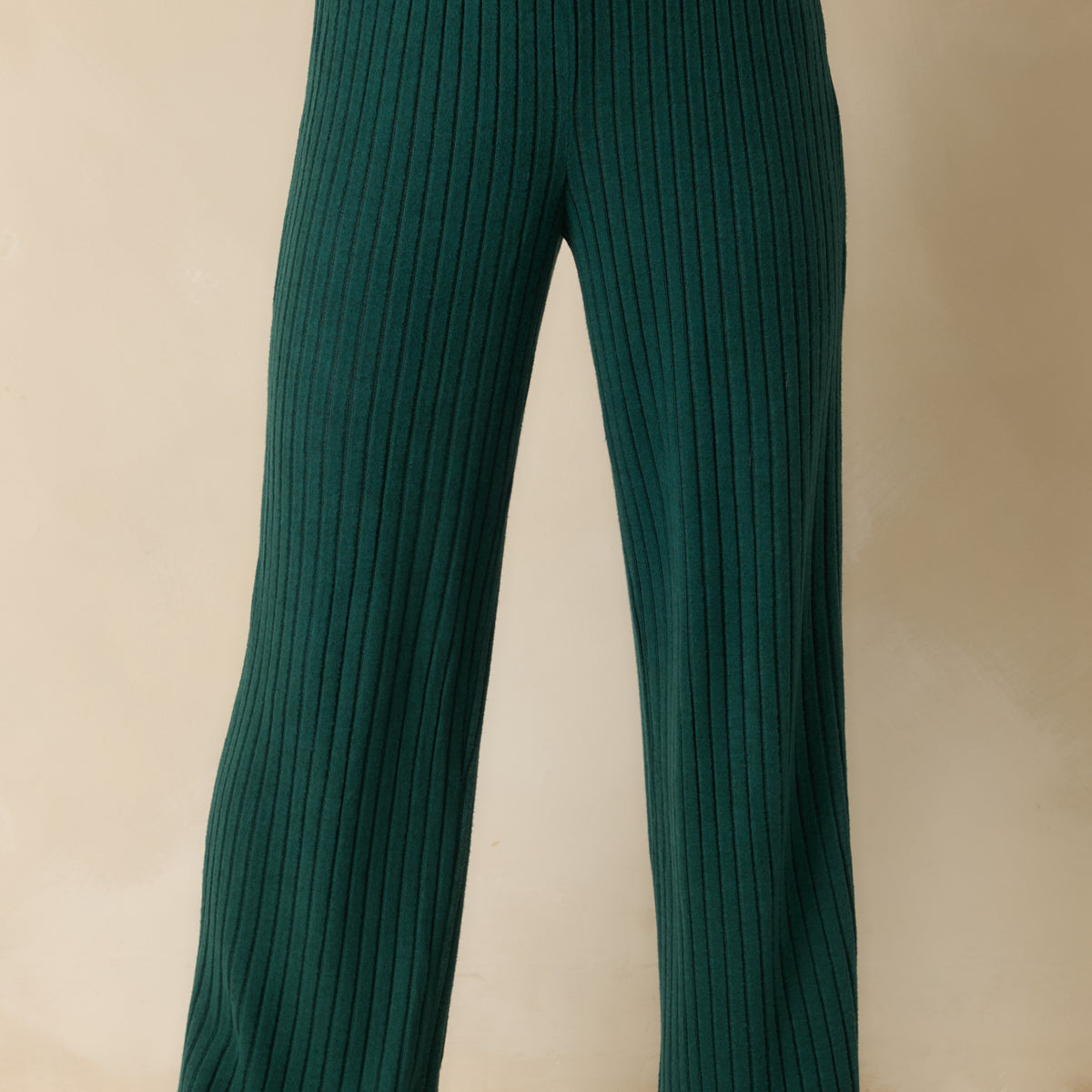Z Supply Mistletoe Green Dawn Smocked Ribbed Knit Pants | Red Dress
