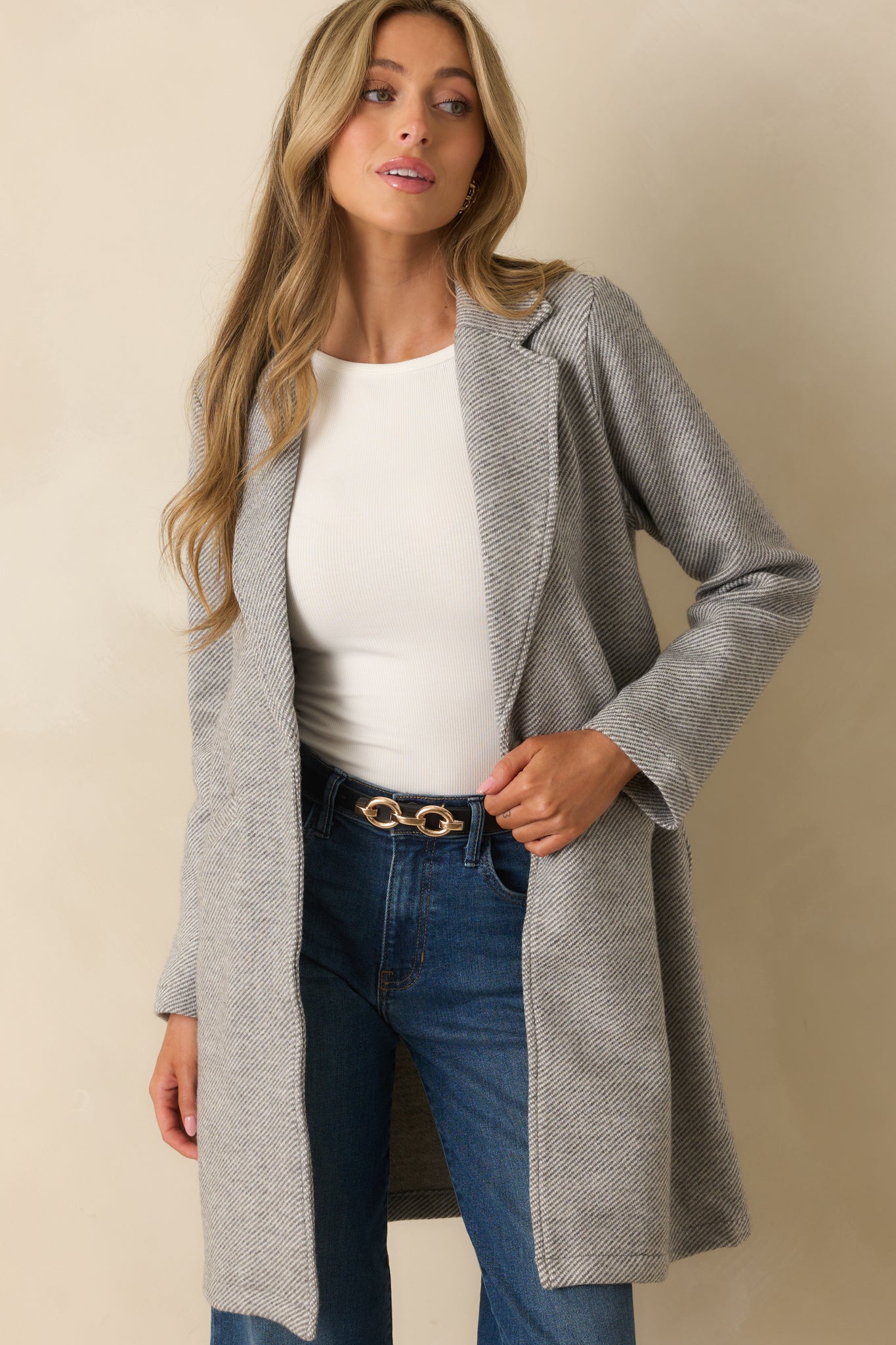 Thread & Supply Kenzie Coat In Heather Grey | Red Dress