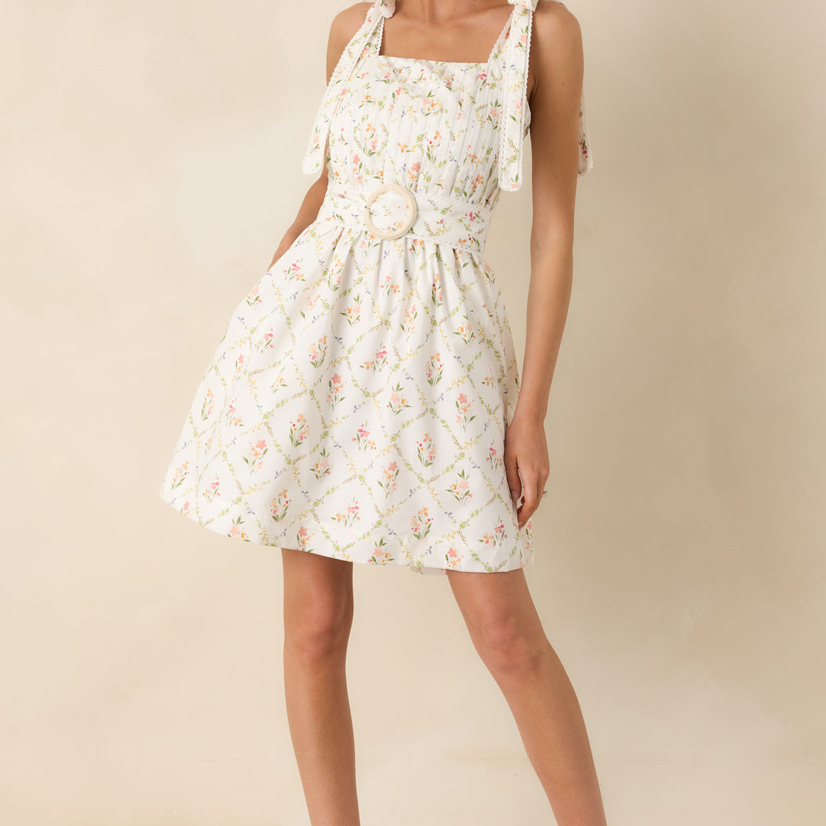 dress in cotton Red | White Multi Floral Pleated Mini Dress Beige Dress FOREVER 21 thigh length update-elastic Color:Blue / Orange Floral Fabric
