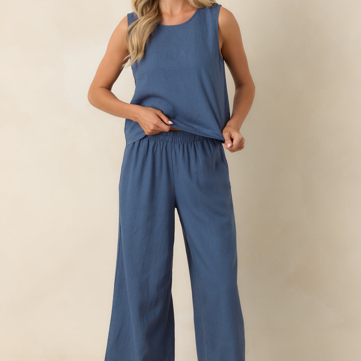 Z Supply Sloane Vintage Indigo Linen Tank Top | Red Dress