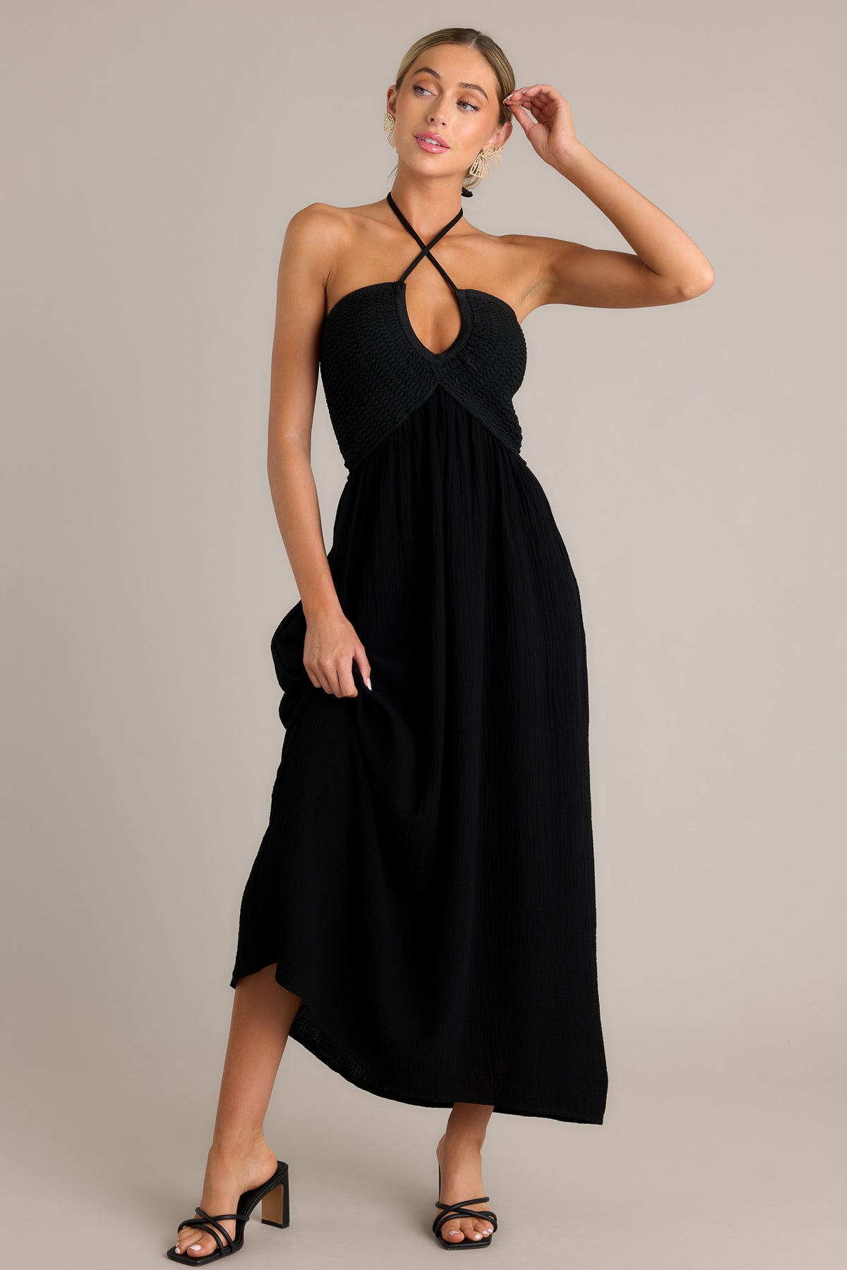 ARIVEN HALTER MAXI DRESS - BLACK main image 1