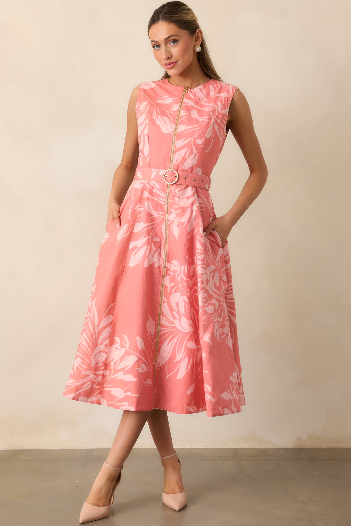 Midi dress with functional zipper, optional belt, and feminine rose floral design.