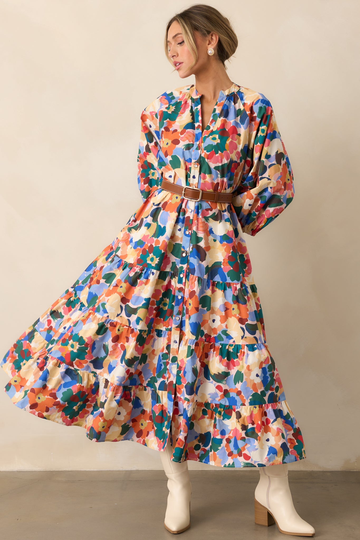 Prosperina floral maxi dress with side pockets and a relaxed, full-length silhouette.