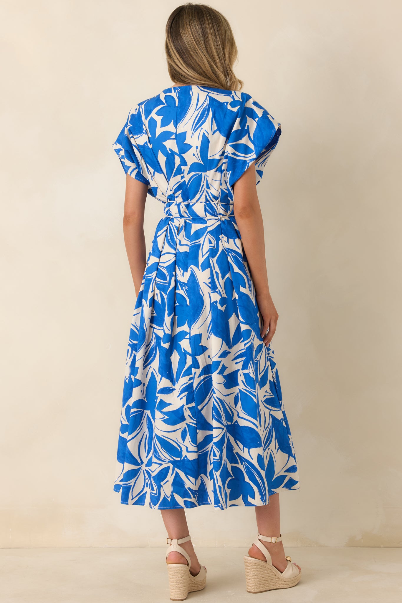 Women's Far From Here Blue & Ivory Floral Print Cotton Maxi Dress | Size: M