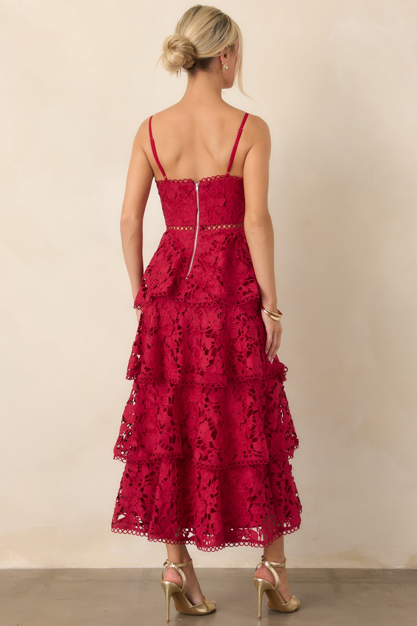 maxi red cocktail dress Women's Got My Attention Floral Guipure Lace Tiered | Size: L pageant gowns color:Dusty Rose Make a statement in Navy Blue High Low