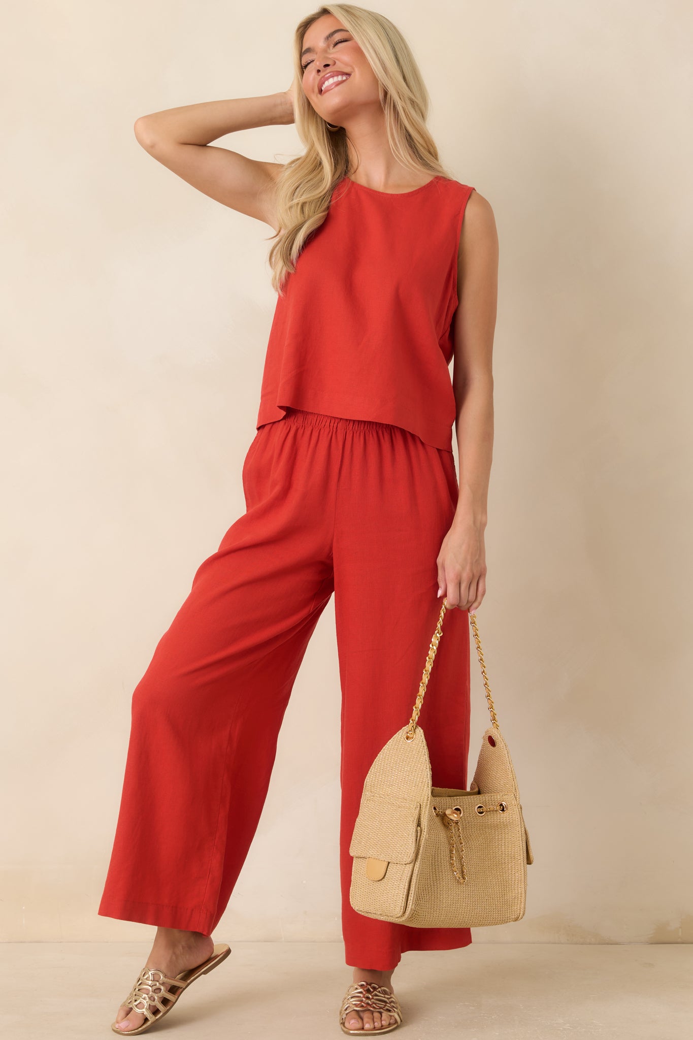 Relaxed chili pepper red tank top featuring a lightweight linen blend fabric and a modern boxy fit.