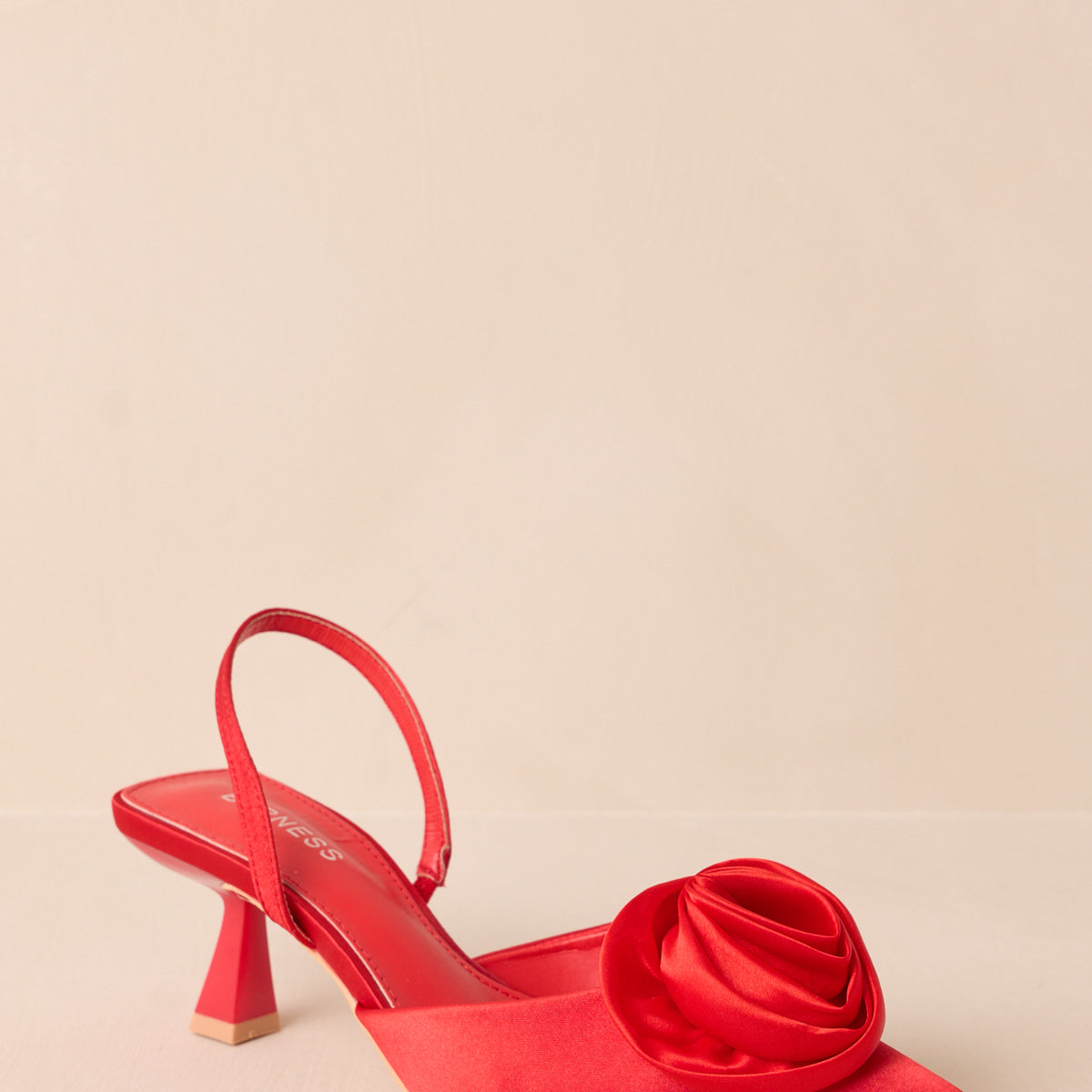 womens red dress shoes The Beats Of My Heart Slingback Kitten Heels Bared footwear Ripe Maternity Women's Skipper maxi cover up Nova offers the perfect Atria Signature Colors:Basil