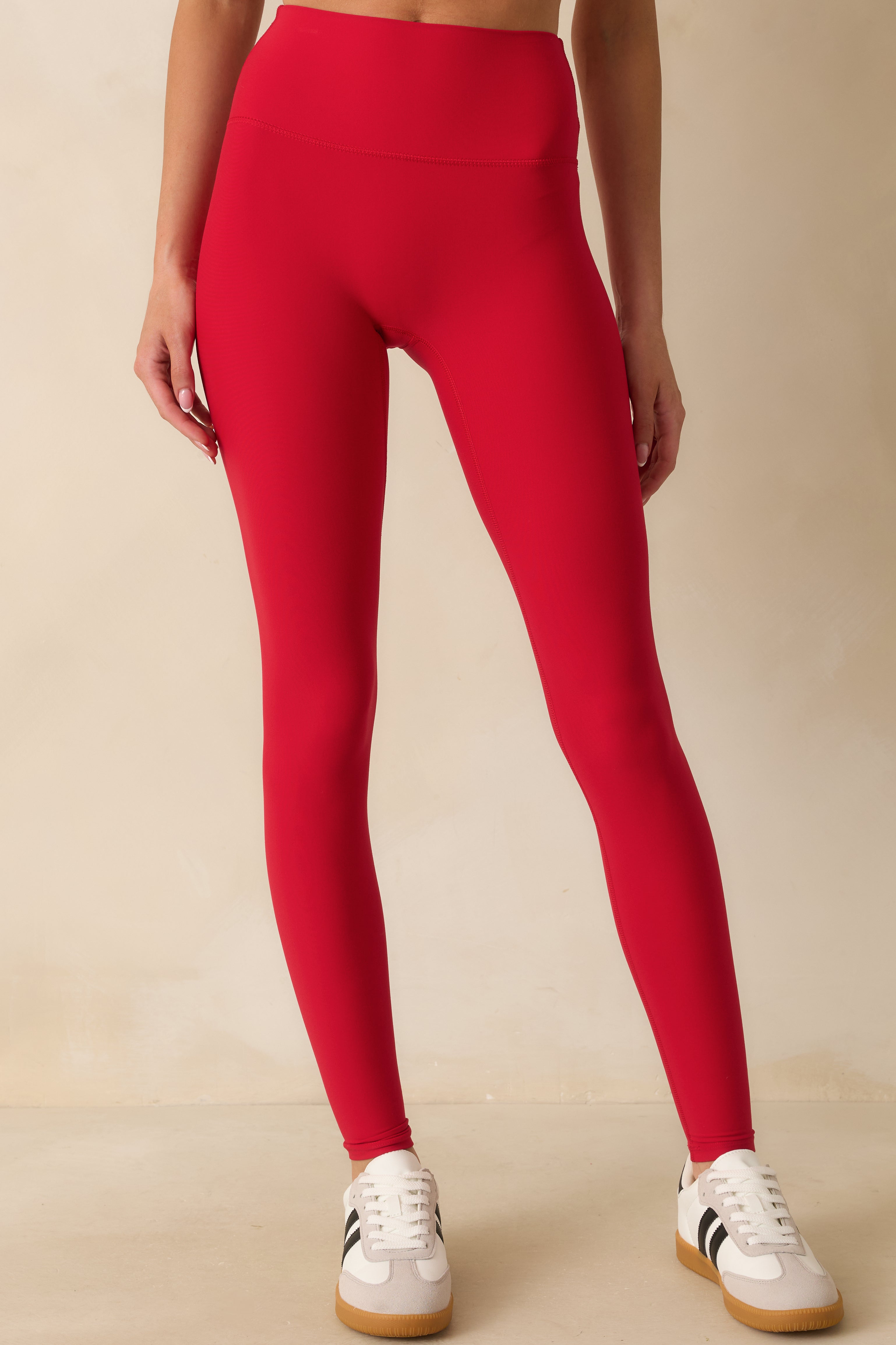 Detail highlighting the smooth front fabric and stretch texture for low-intensity workouts.