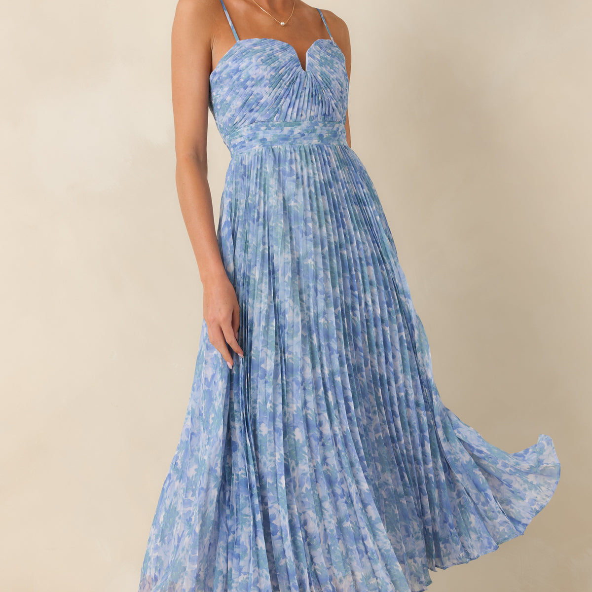bayley blue dress Floral Pleated Maxi This paint color is The snug pencil skirt non_available_orian Size:UK 10 / FR 38