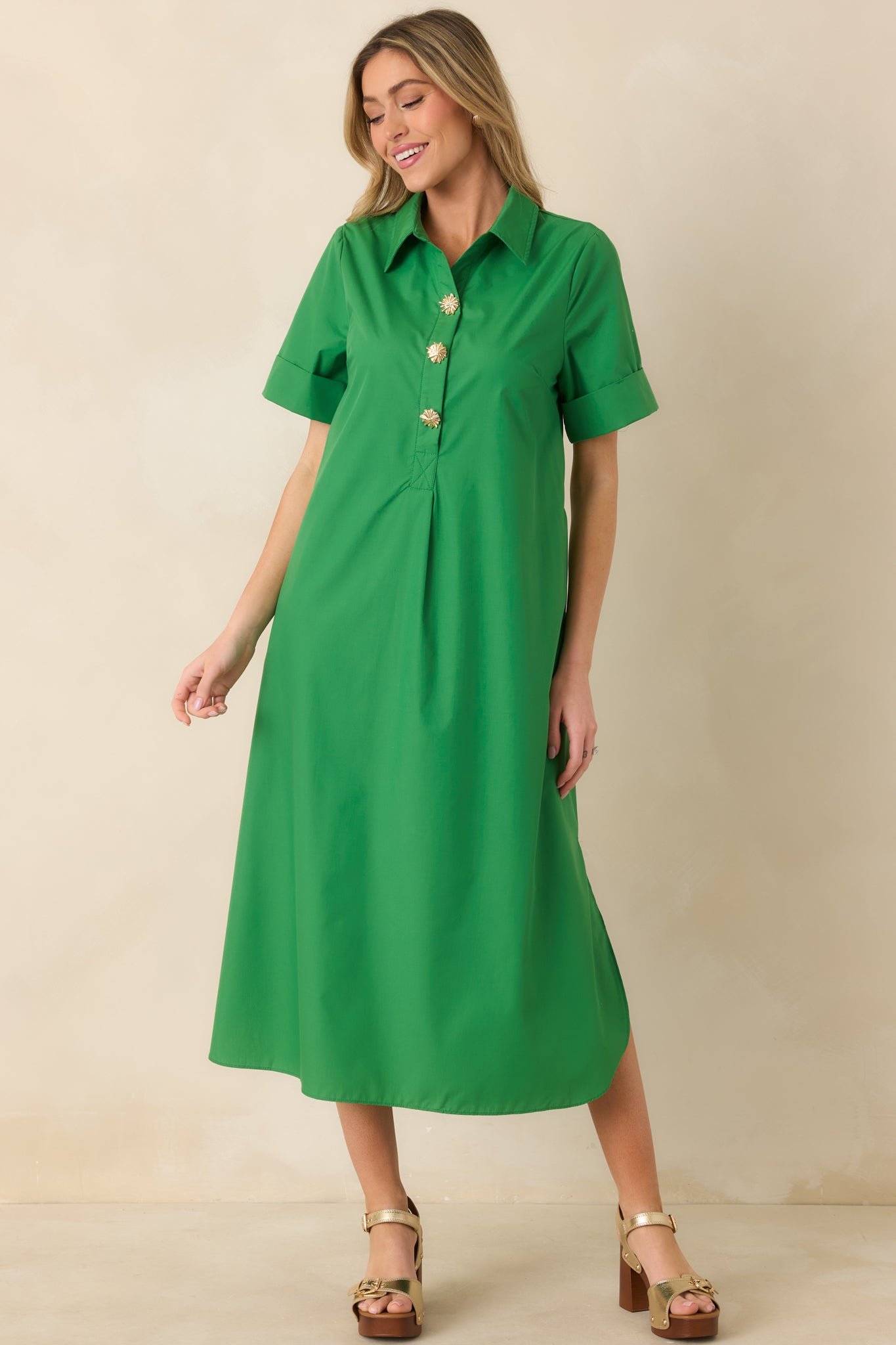 Women's Read the Signs Green Short Sleeve Maxi Dress | Color: Kelly Green | Size: S | Red Dress Women's Read the Signs Green Short Sleeve Maxi Dress | Color: Kelly Green | Size: S | Red Dress