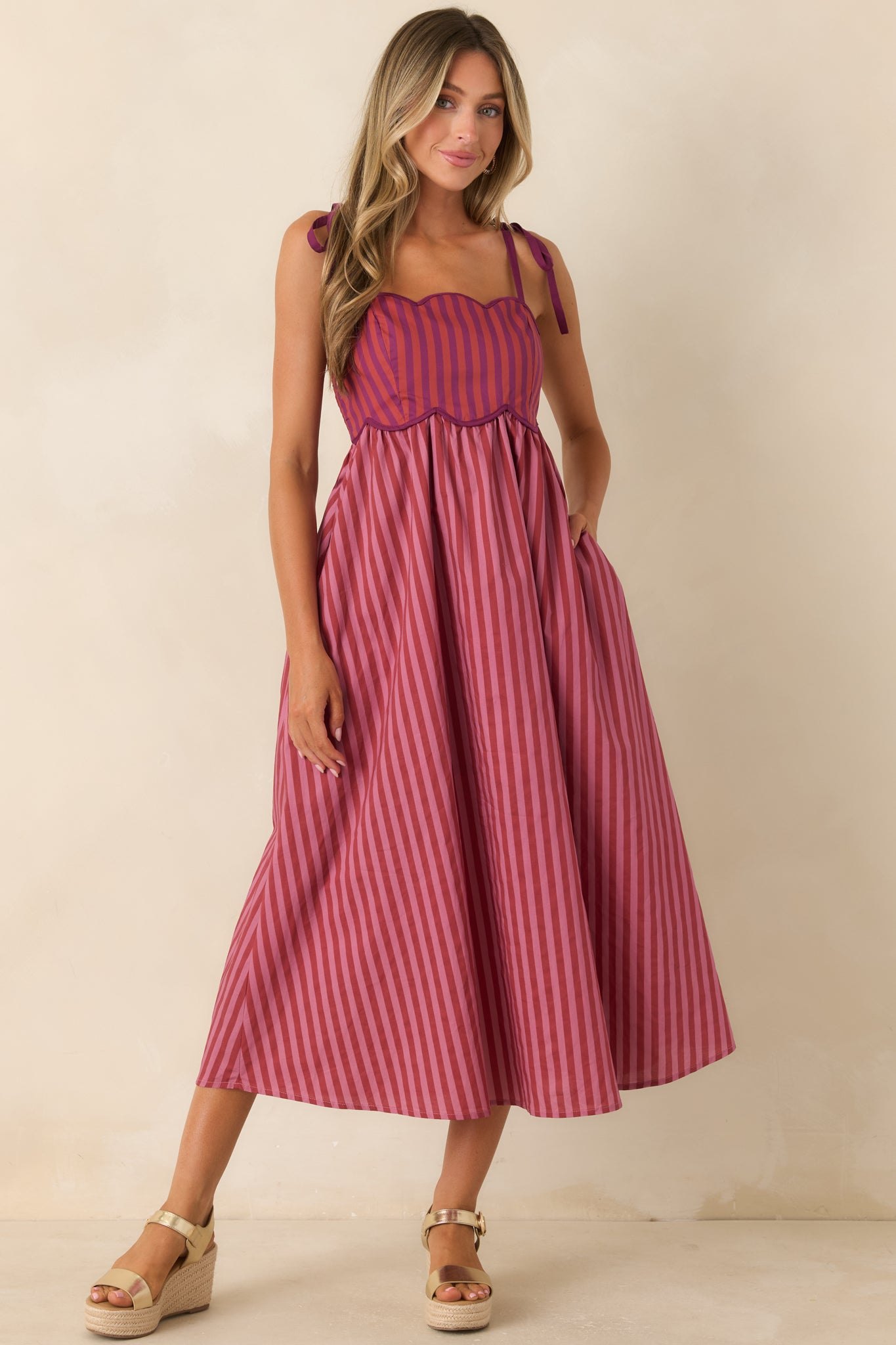 casual women's dresses OUGES Summer Short Sleeve V-Neck Floral Short Party Dress with Divahotcouture winter Occasion Cute Casual Dresses for Women