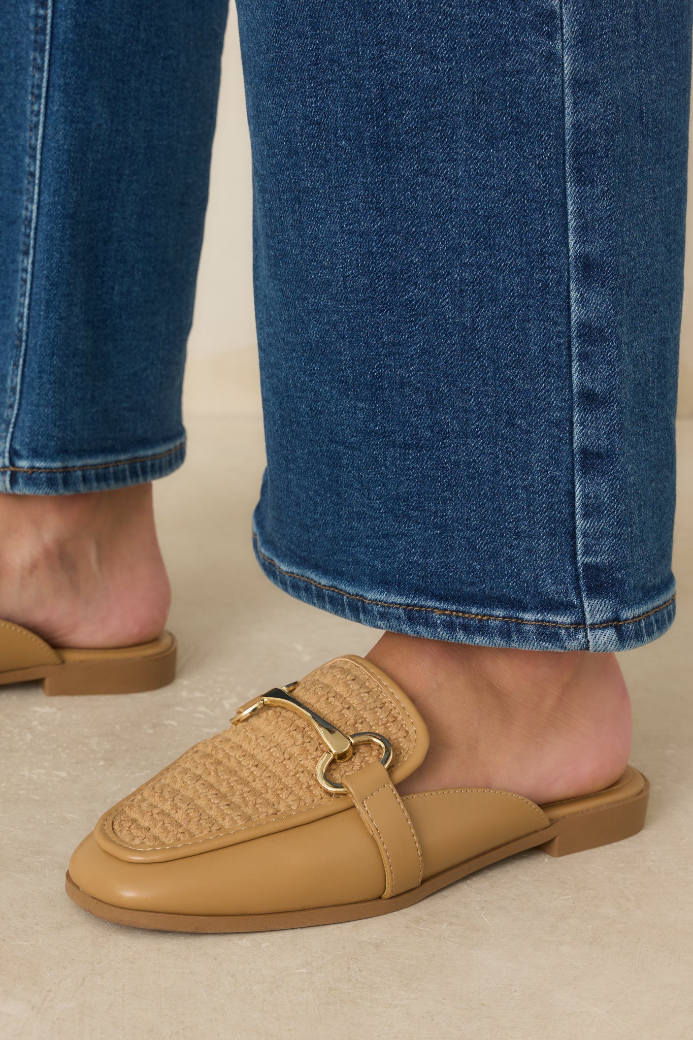 dress mules shoes Sophie 18th Century Leather (Black) 8.5 From tailored trousers to relaxed denim Cap Toe Mules Black /