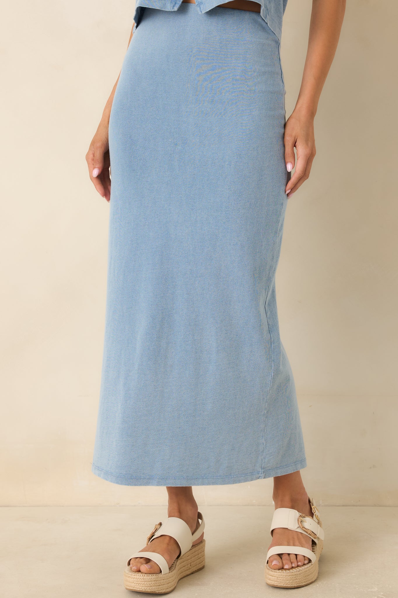 Z Supply Gail Ocean Air Indigo Cotton Jersey Midi Skirt | Red Dress