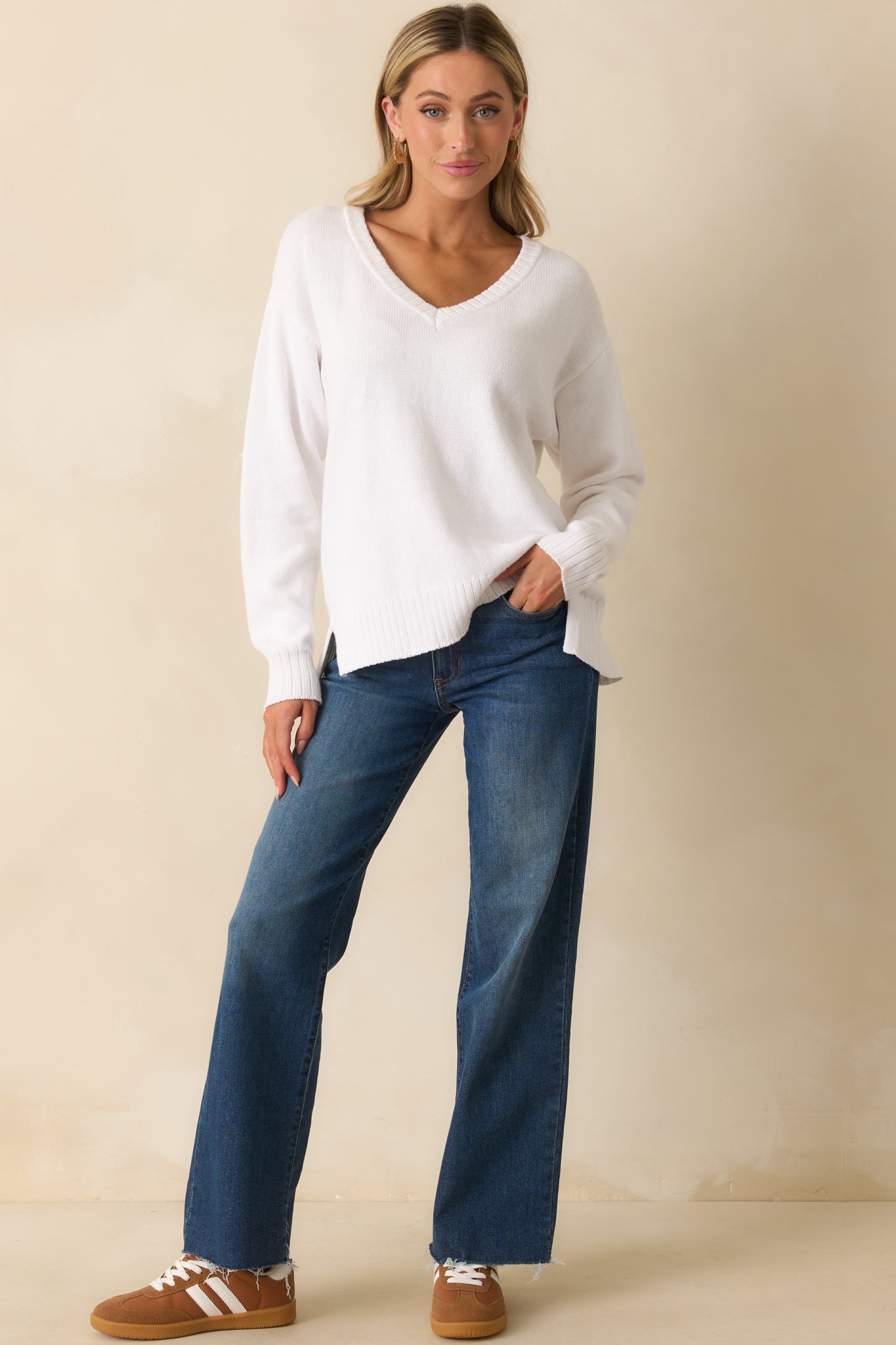 Z Supply White All Around Cotton V-Neck Sweater