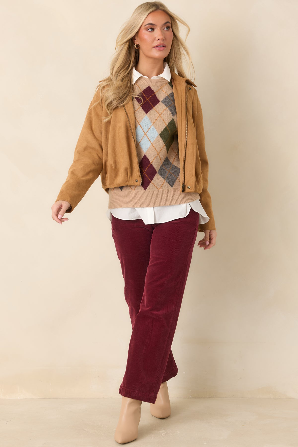 Cotton-rich wine corduroy pants with a cropped hem and a subtle textured finish.