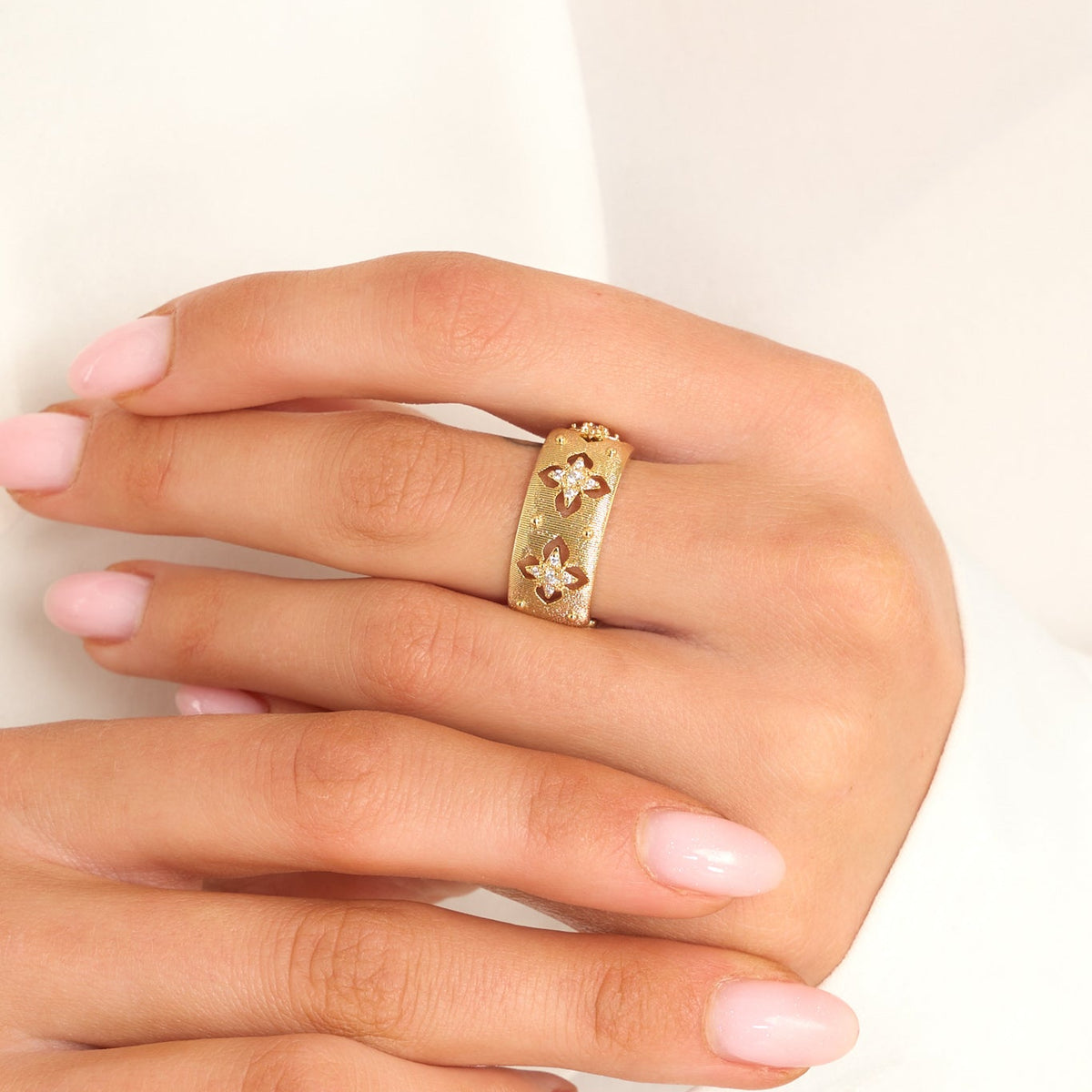 Pretty Gold Thick Band Ring - All Jewelry