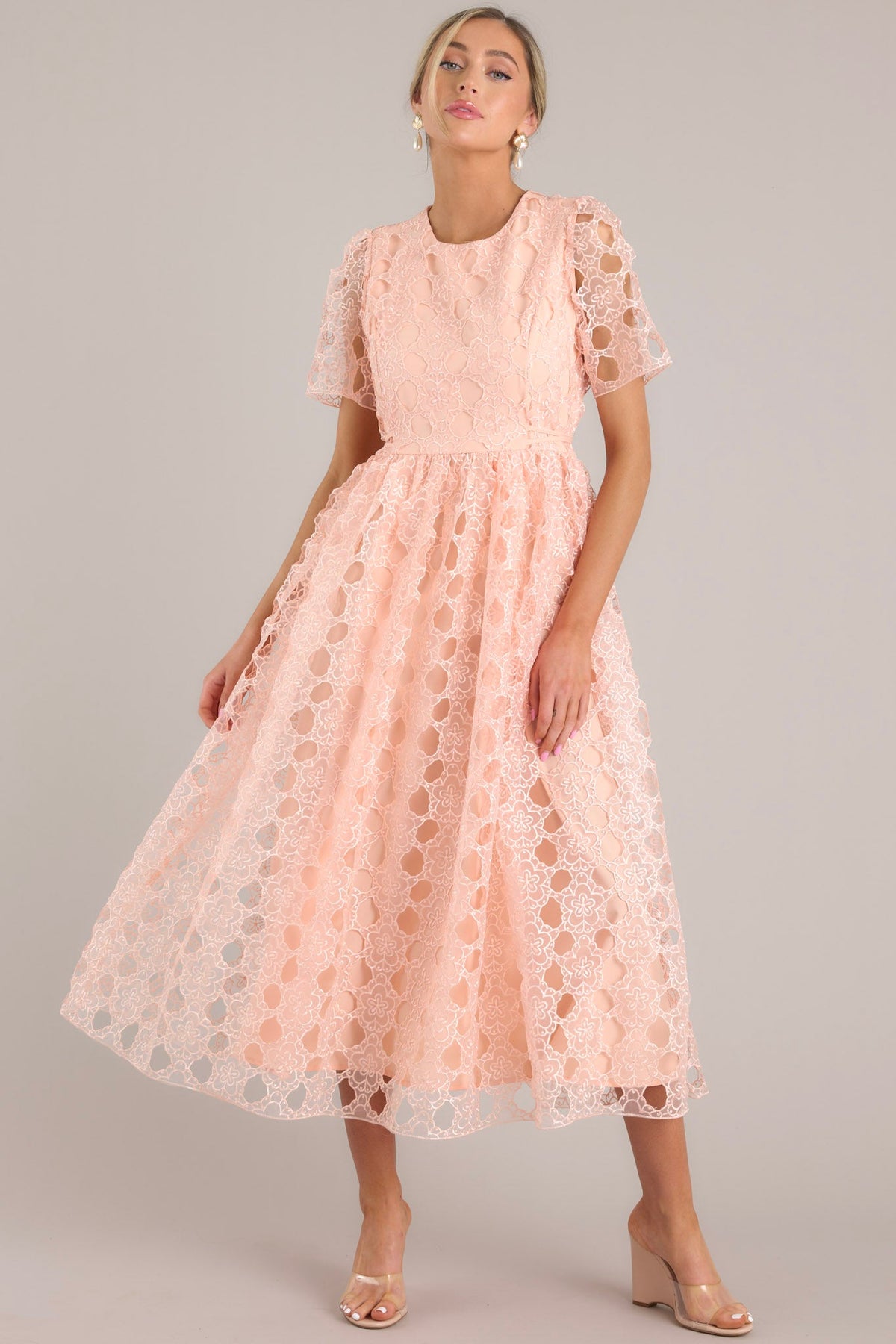 PEARL-EMBELLISHED SLEEVELESS FLORAL MIDI DRESS