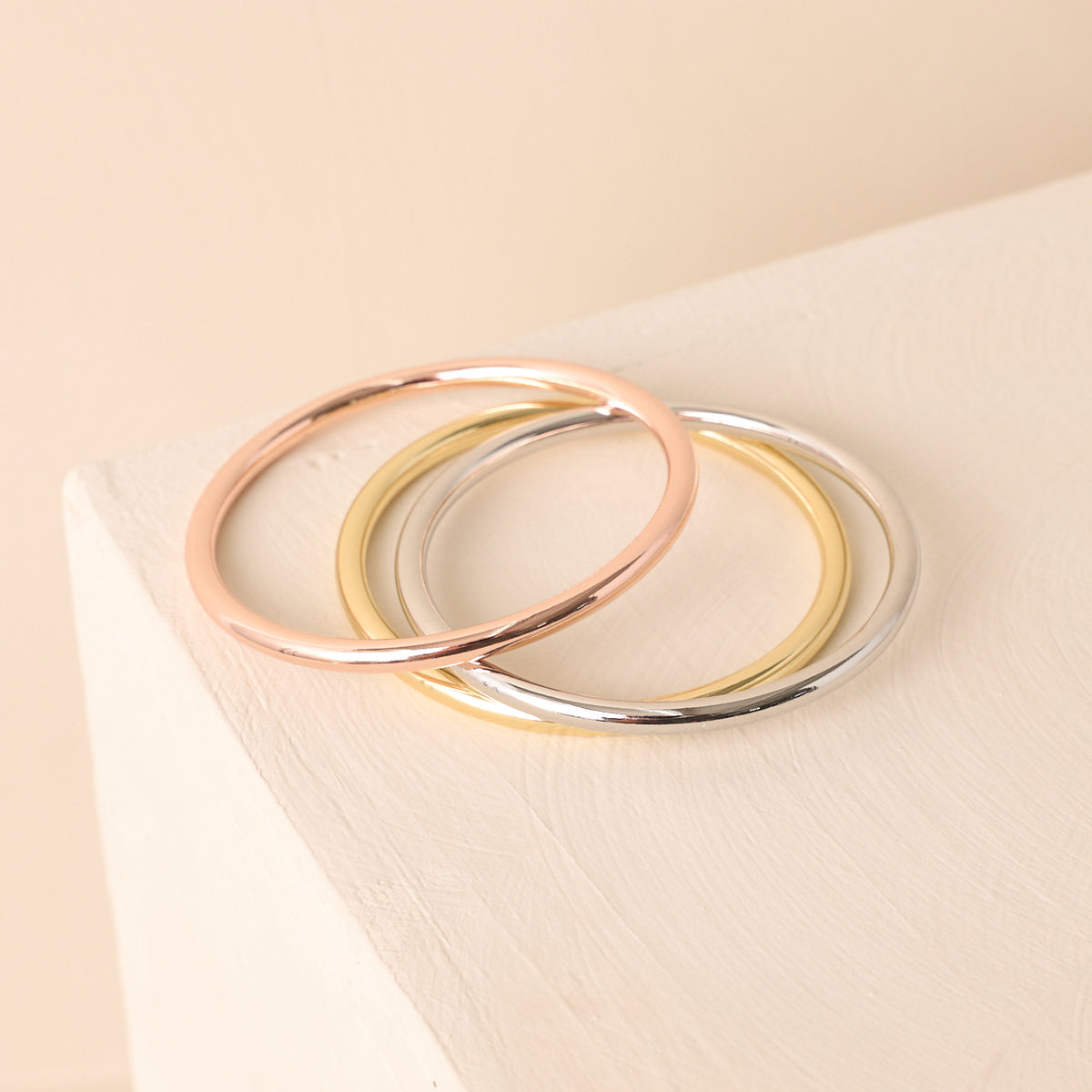 metal-tone-bangles-detailed-