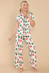 8 Dancing Holiday Ivory Print Pajama Pants at reddress.com