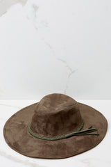 3 Top Of Things Olive Hat at reddress.com
