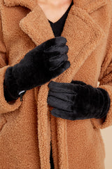 1 Heading Out Black Fleece Gloves at reddress.com