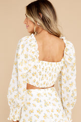 8 In Your Arms White And Yellow Floral Print Top at reddress.com