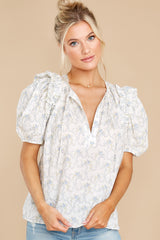 8 It's A Trend White Floral Print Top at reddress.com
