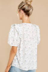 11 It's A Trend White Floral Print Top at reddress.com