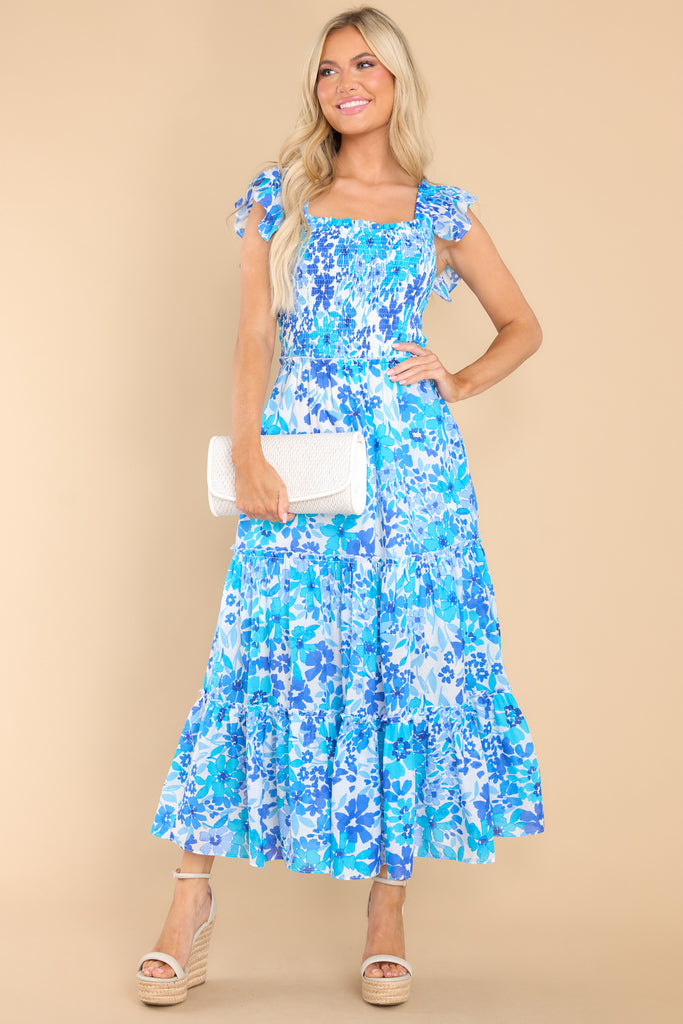 1 Try Everything Blue Floral Maxi Dress at reddress.com