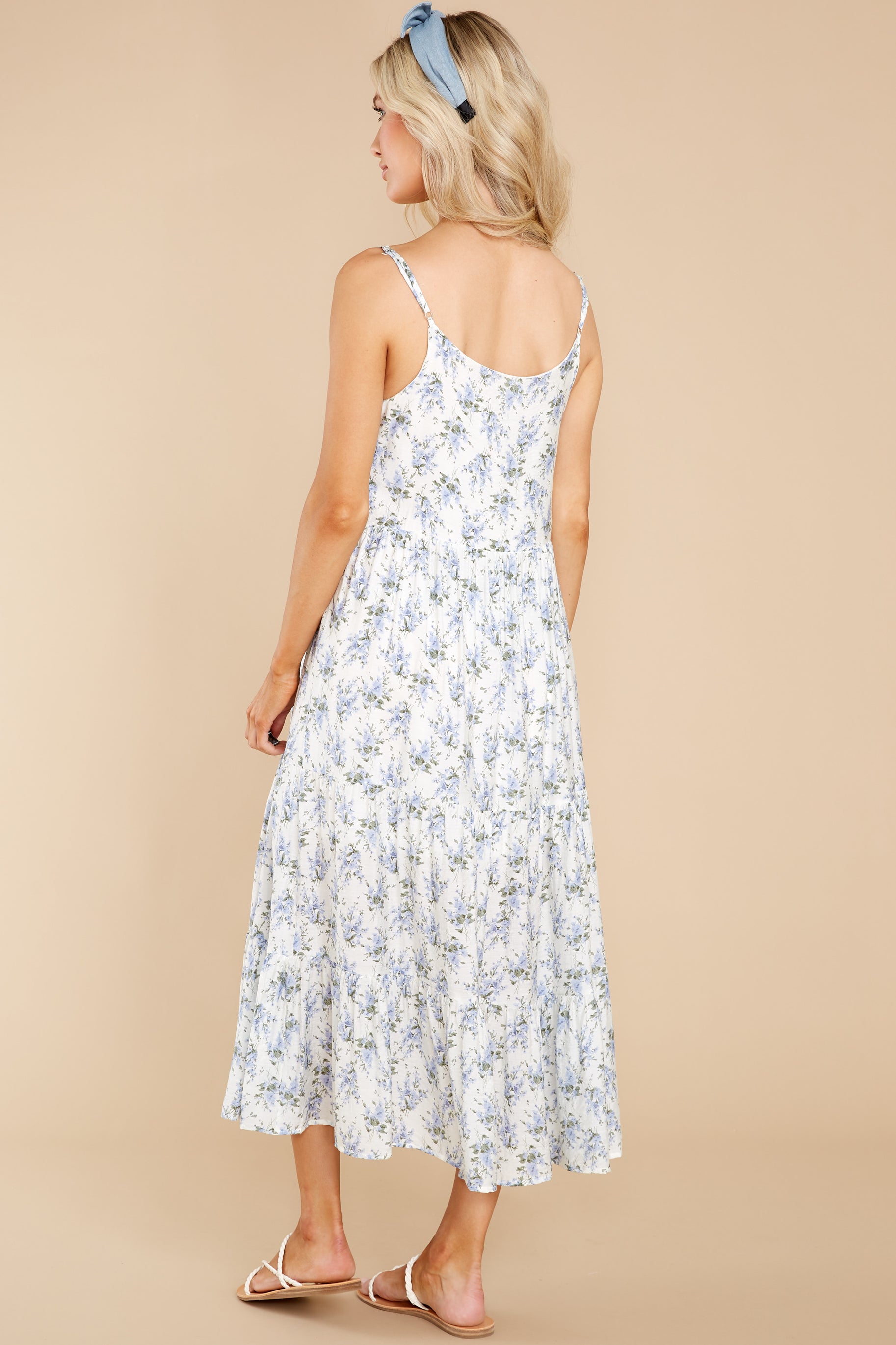 7 New Opportunity Blue And White Floral Print Midi Dress at reddress.com