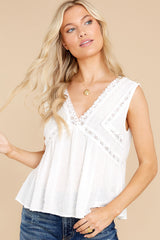 7 Graceful Ways White Lace Top at reddress.com