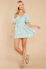 1 Set The Date White And Green Floral Print Dress at reddress.com