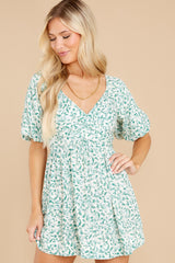 6 Set The Date White And Green Floral Print Dress at reddress.com