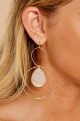 1 Trifecta Of Perfection Ivory Blush Earrings at reddress.com
