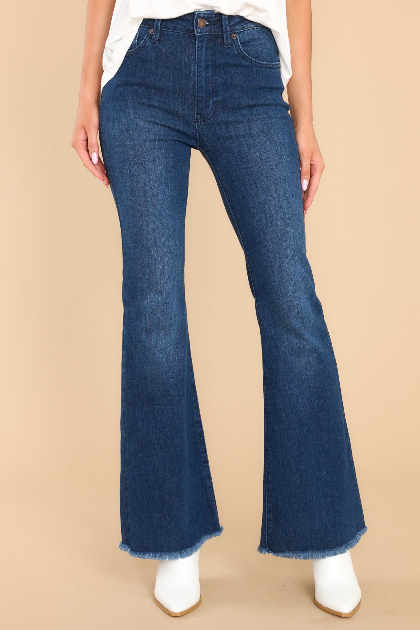 Chelsea & Violet High Rise Stretch Indigo Denim 4-Pocket Flare Jeans |  Dillard's