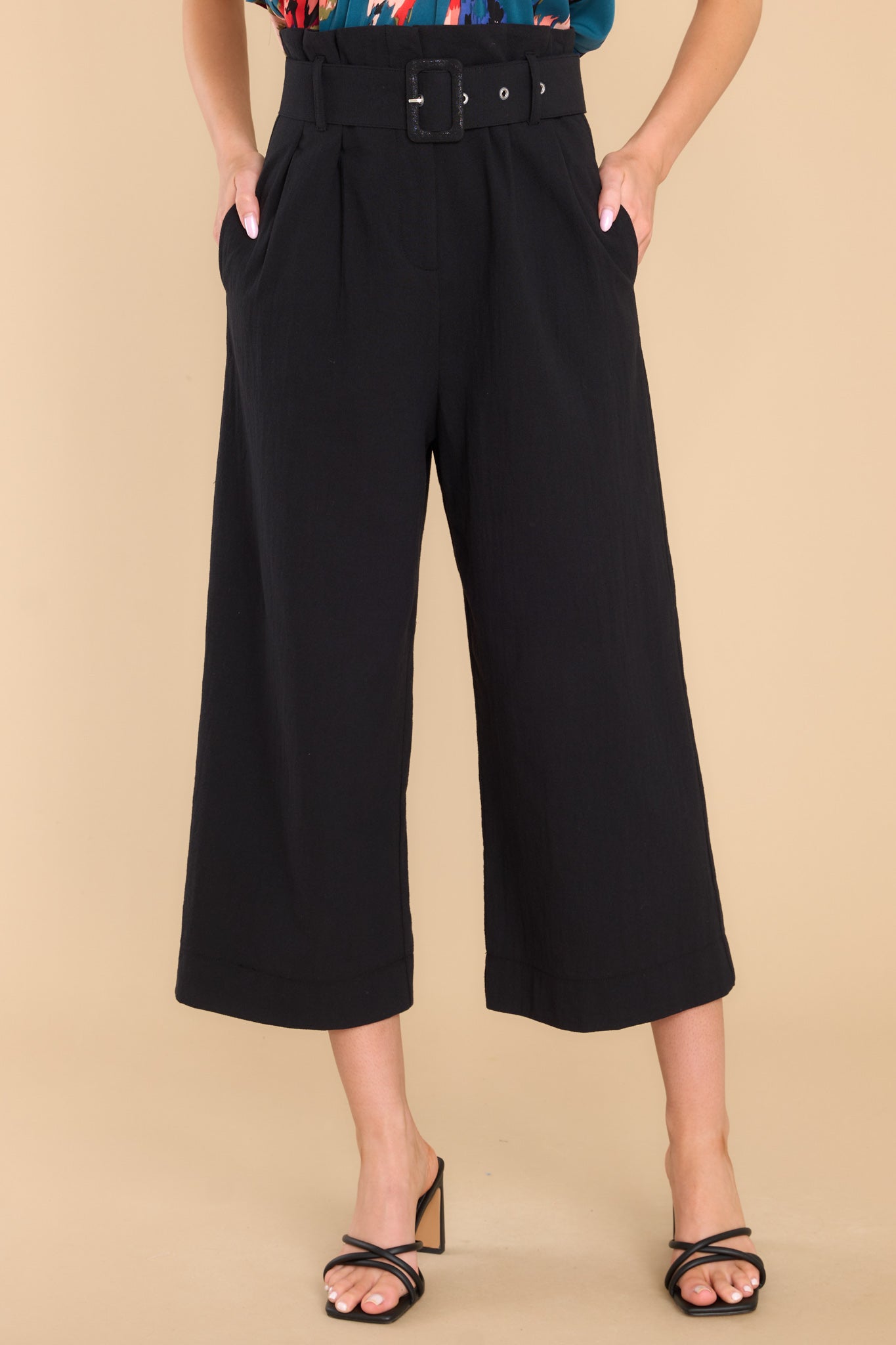 Essential Classy Cropped Black Pants - All Bottoms | Red Dress