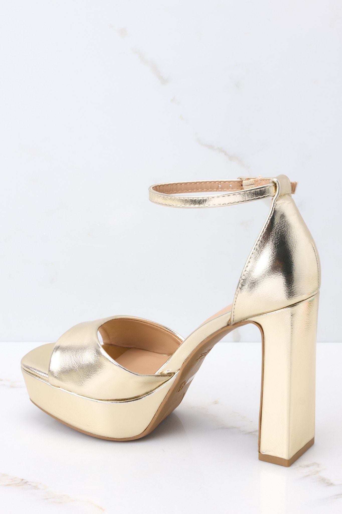 Women's Metallic Platform Ankle Strap Homecoming Sandals Prom Heels In Gold  - Milanoo.com